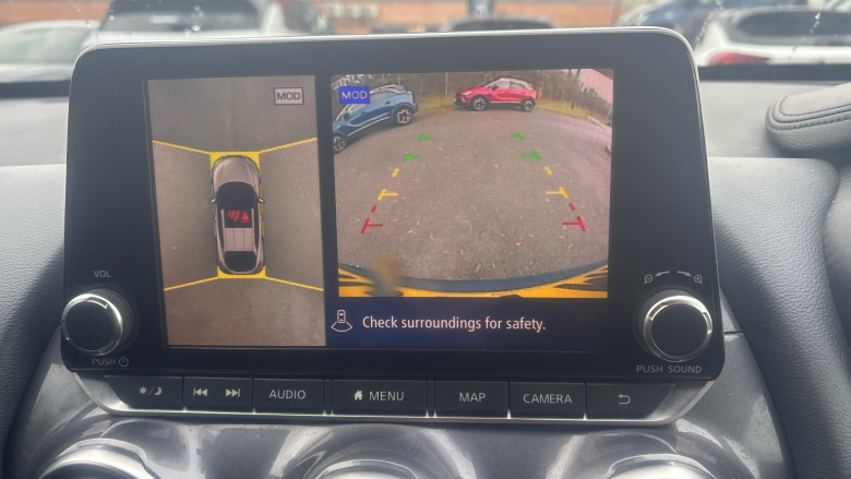 Nissan Juke 1.0 DiG-T 114 Tekna 5dr Petrol Hatchback